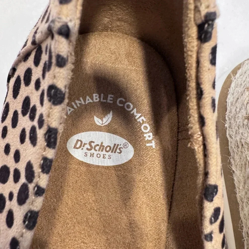 NEW! Dr Scholl’s Slip On Women’s shoes. Animal Print Woven, Flats Size 8.5 M
